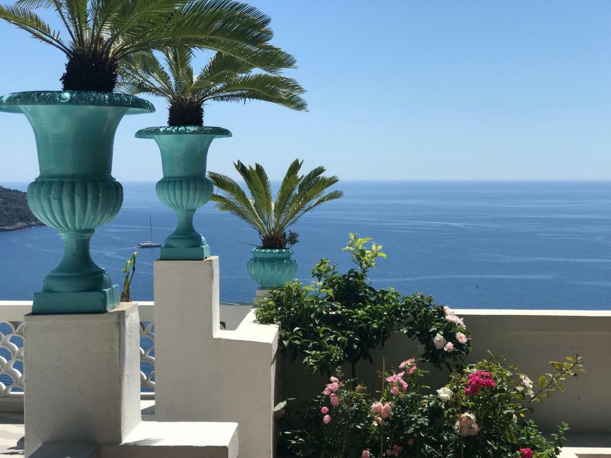 Les Lilas Roquebrune-Cap-Martin Bagian luar foto